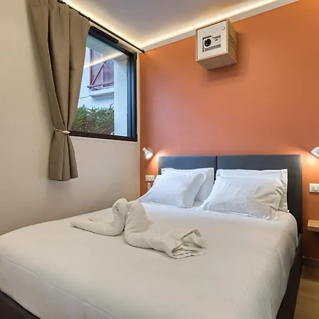 La Love-room D'alice Balneo Et Video-projecteur ! *