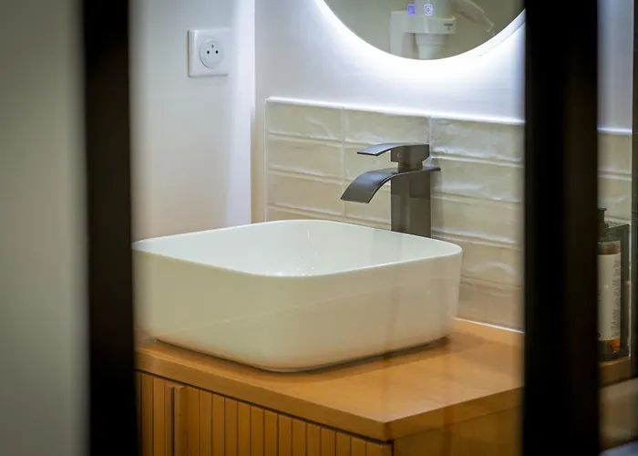 Apartamento La Love-room D'alice Balnéo Et Vidéo-projecteur ! Ruan